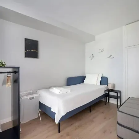 公寓 Gorgeous Bright New 2bd Home! #212
